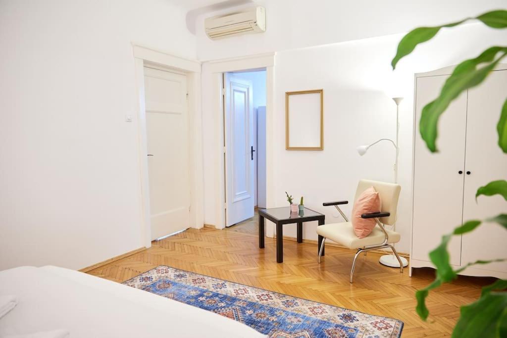 Caragiale Apartment Bucharest Luaran gambar
