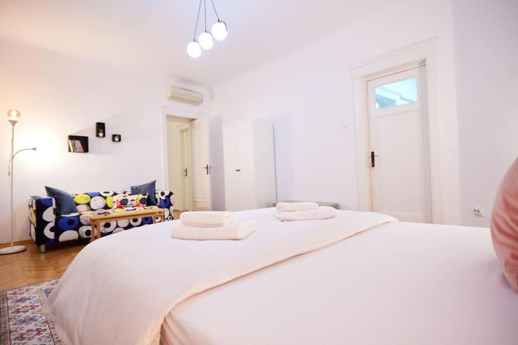 Caragiale Apartment Bucharest Luaran gambar